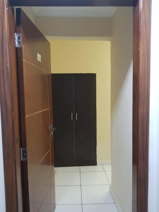Hotel Calstar
