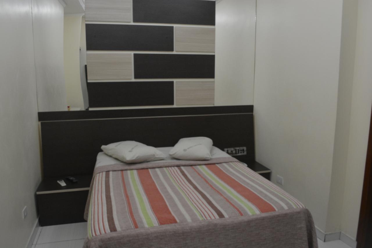 Calstar Hotel